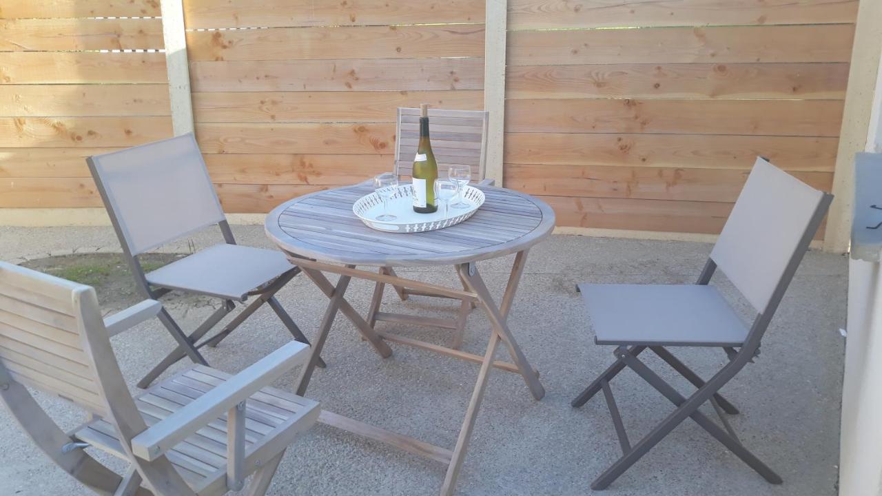 Charmante Petite Maison Rostiviec Bord De Mer Loperhet Екстериор снимка